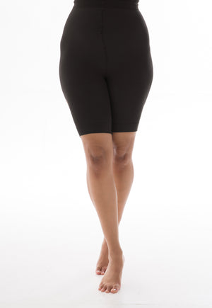 90 Denier Curvy Super Stretch Anti Chafing Shorts from the wholesale chub rub shorts collection from wholesale hosiery brand, Pamela Mann.