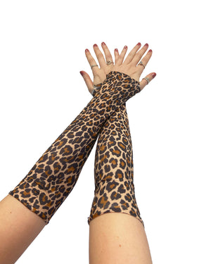 Leopard glove with thumb whole