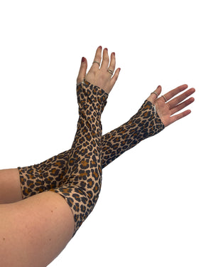 Leopard printed glove fingerless with thumb hole