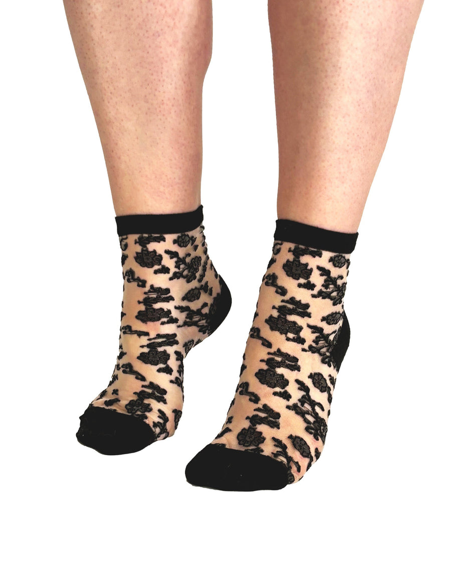 Sheer Bloom Ankle Socks