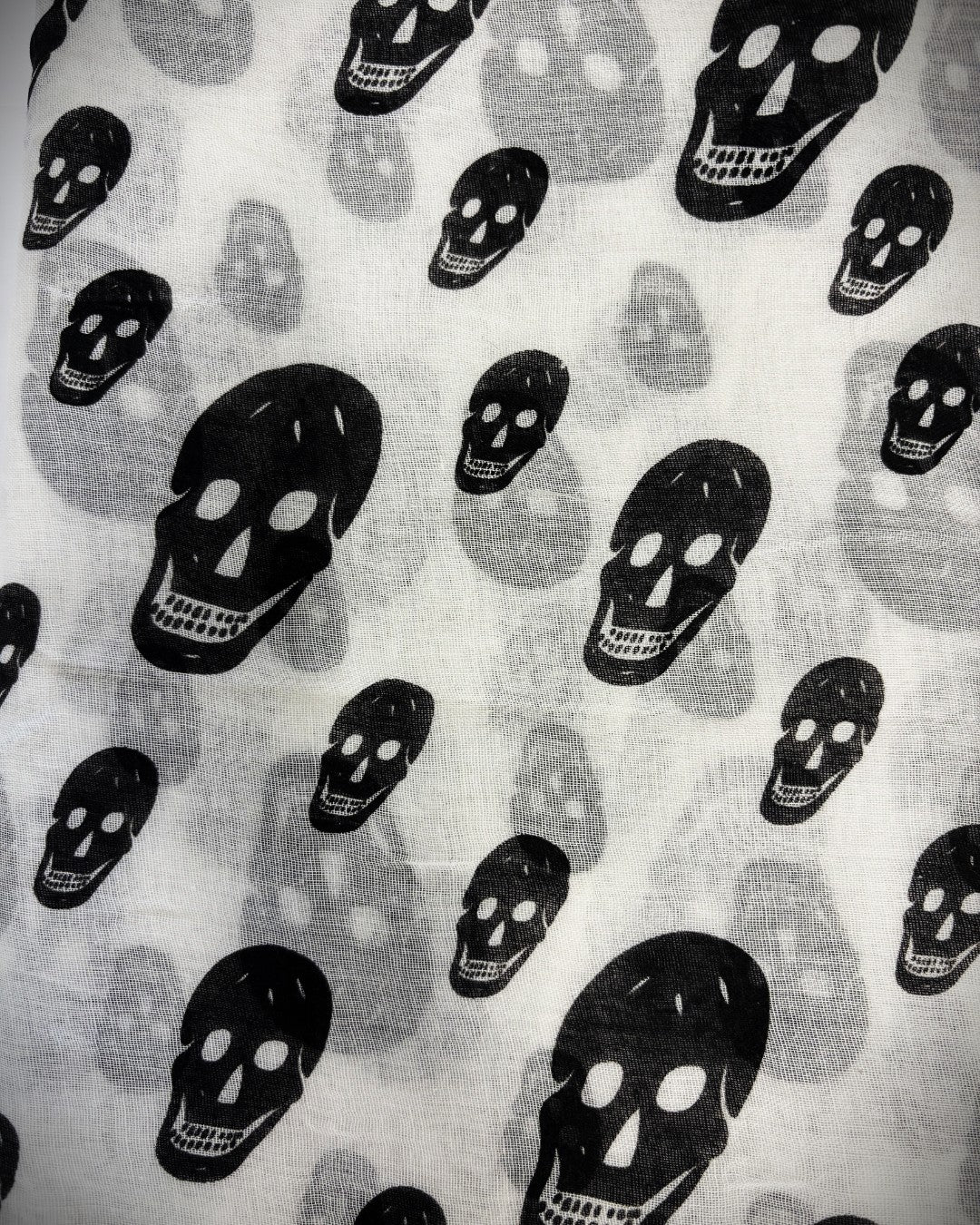 Bones Scarf