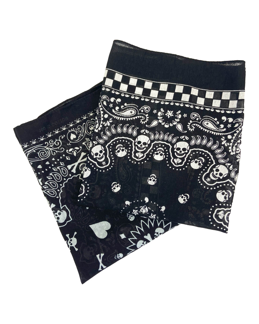 Checker black and white bandana flat